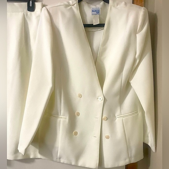 Vintage Bedford Fair 80’s-inspired (Size 12) Retro Cream Jacket & Skirt Suit - Picture 9 of 13